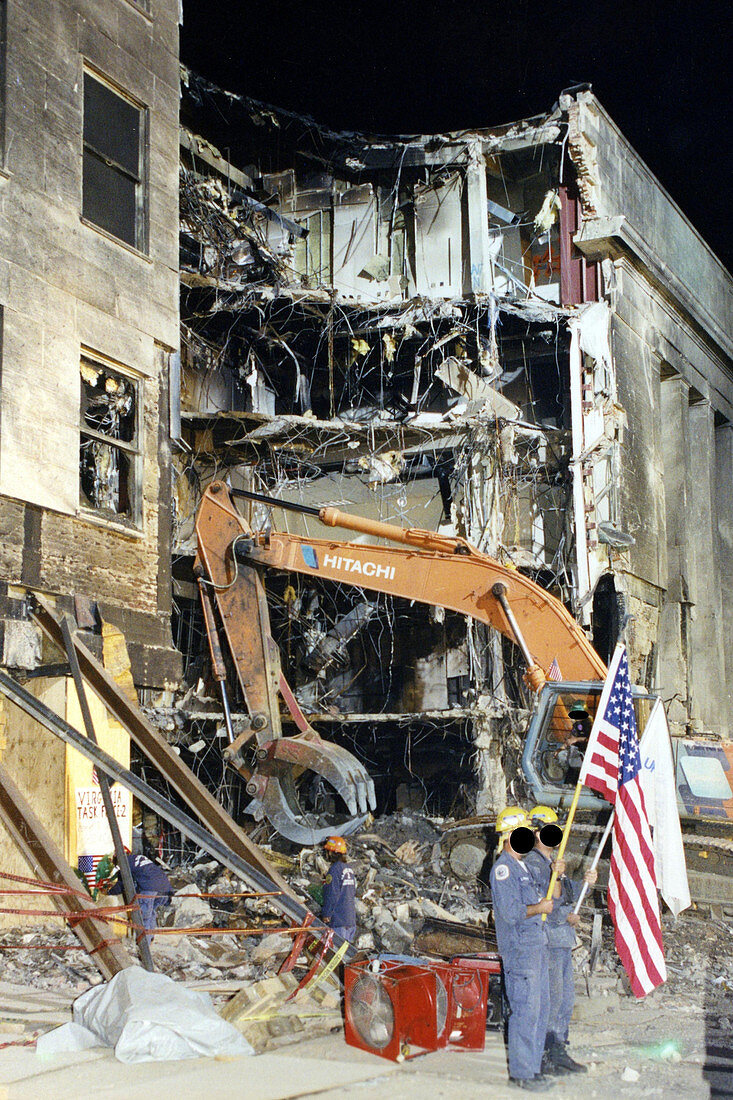 Pentagon Disaster Site, 2001