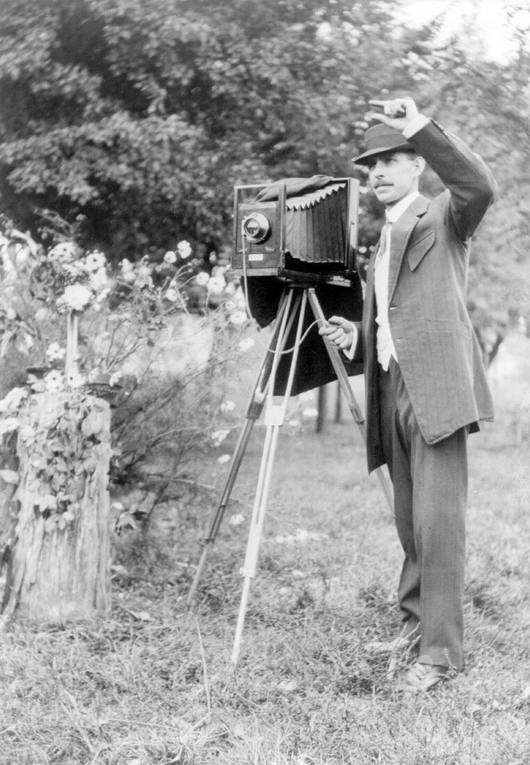 Photographer, 1911