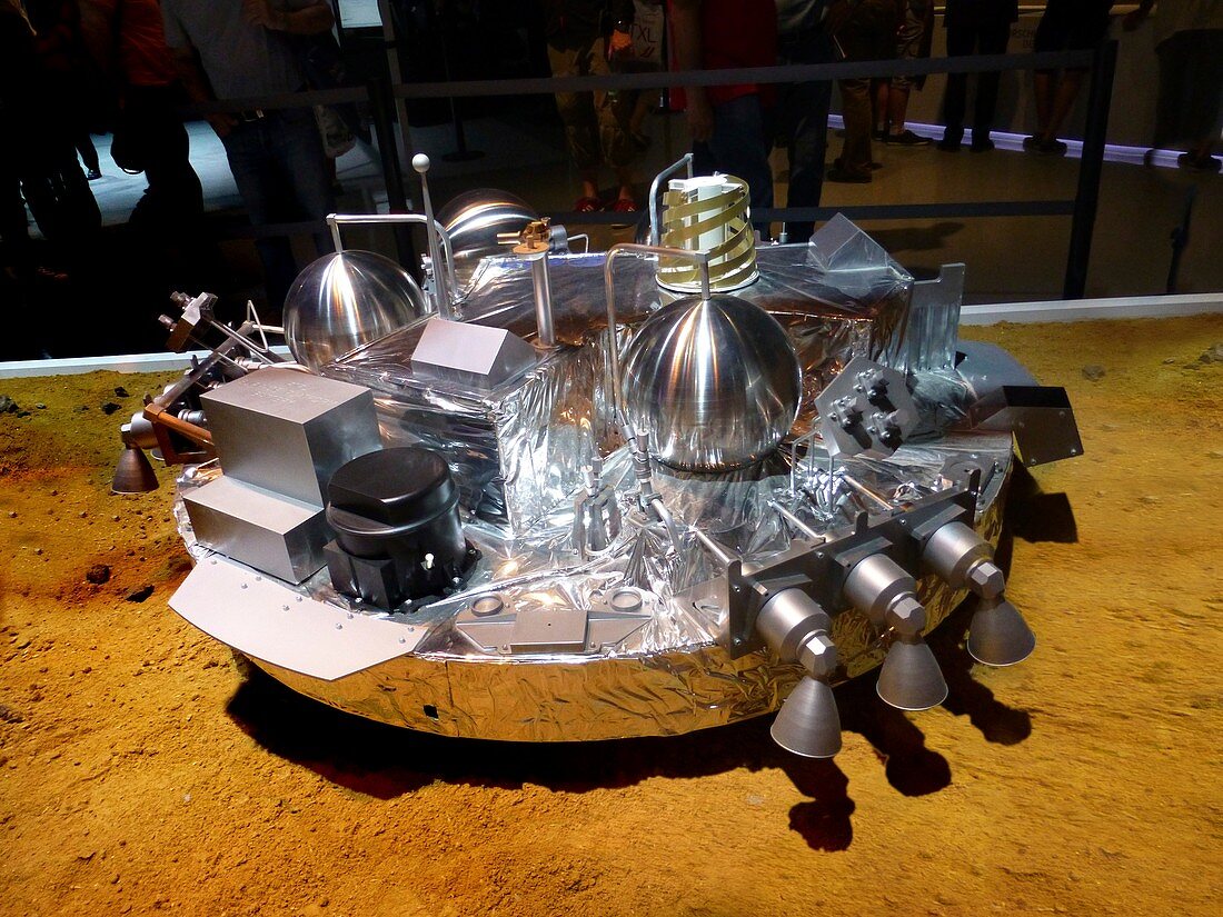 Schiaparelli ExoMars EDM lander model