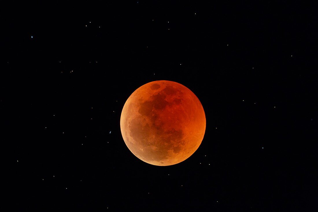 Total lunar eclipse at totality, July 2018