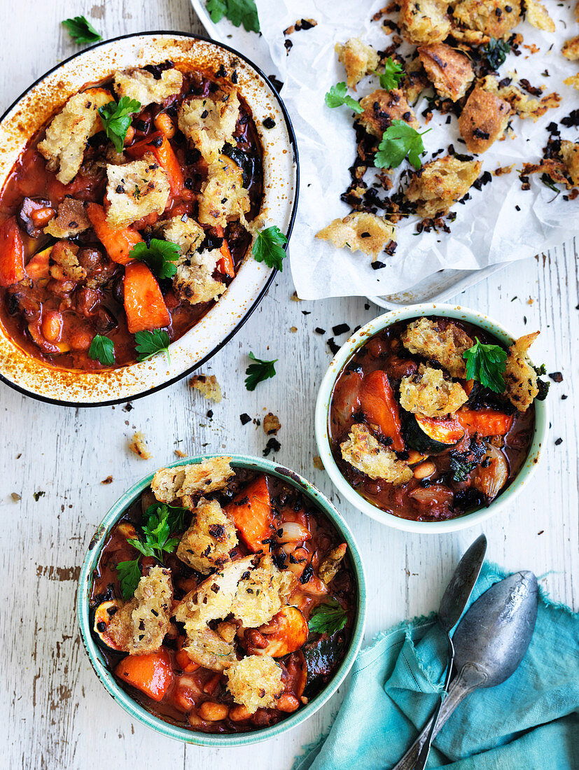 Gemüse-Cassoulet mit Croûtons