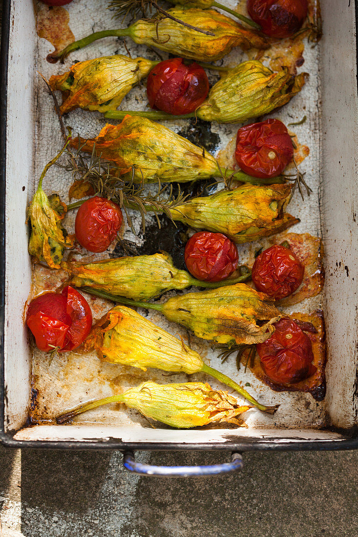 Stuffed courgette flowers with cherry tomatoes (Italy)