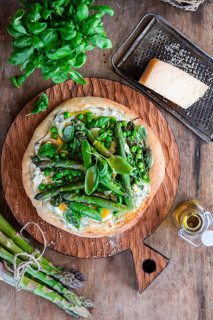 Asparagus flatbread