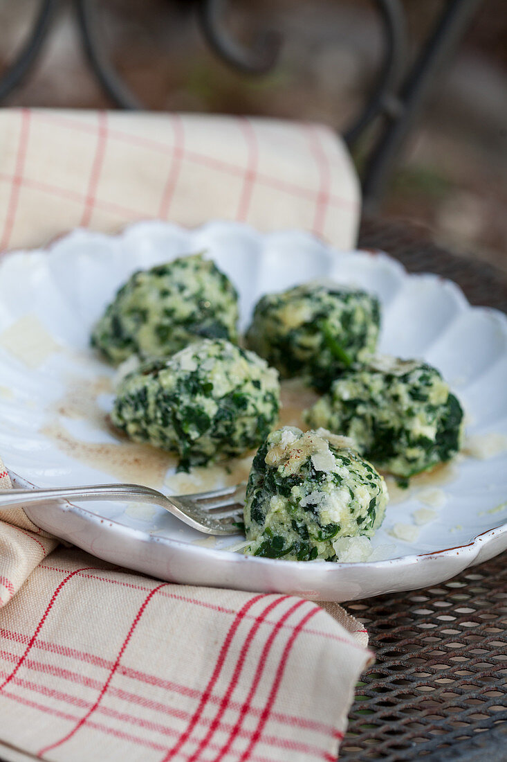 Ricotta and spinach gnocchi with parmesan