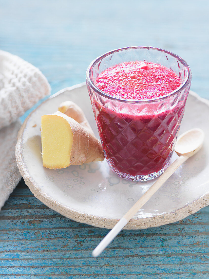 A beetroot smoothie with banana and ginger