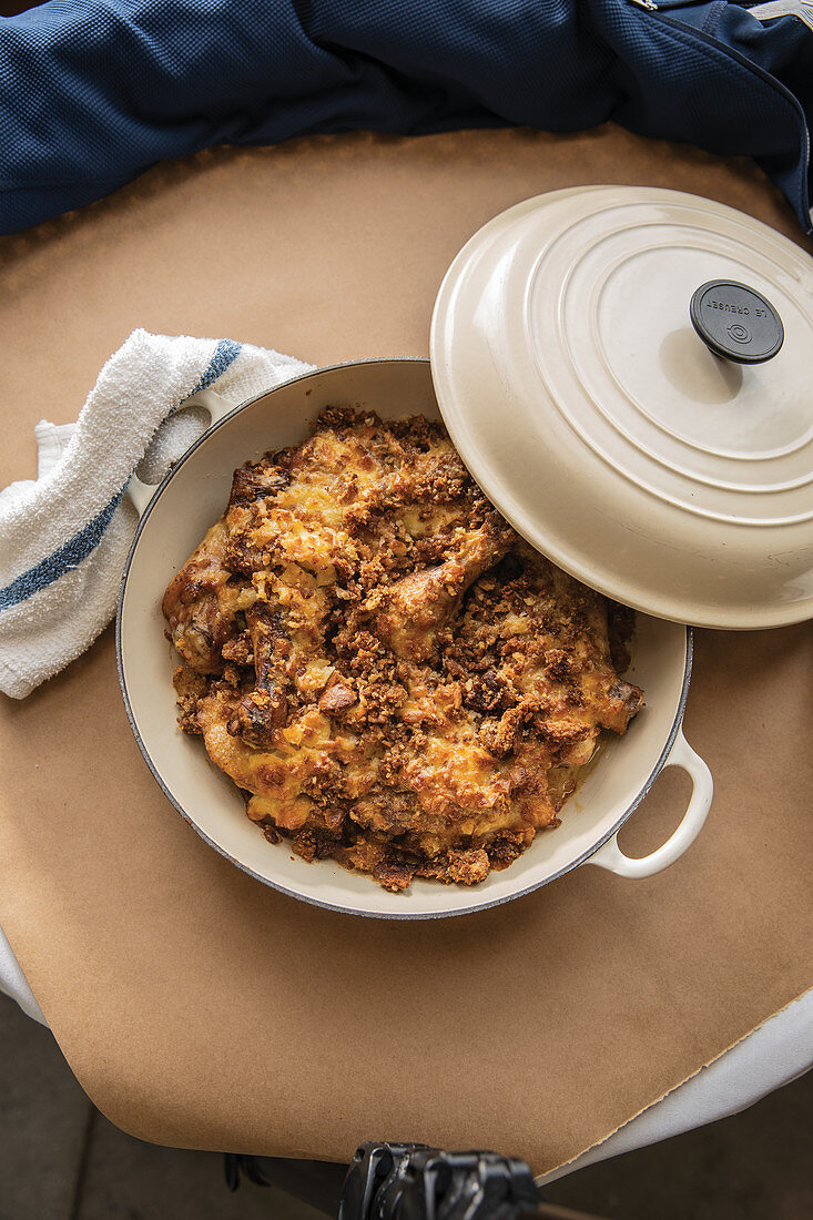 Hähnchenauflauf im Dutch Oven