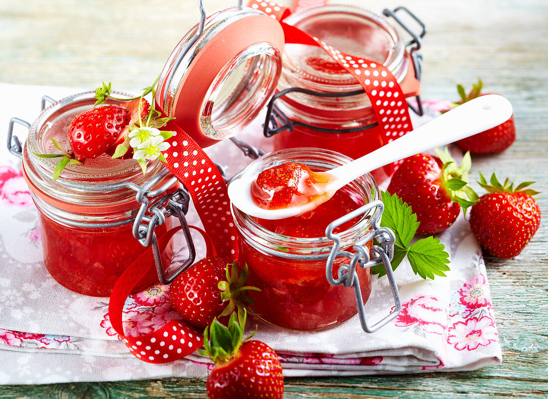 Homemade rhubarb jelly with strawberries