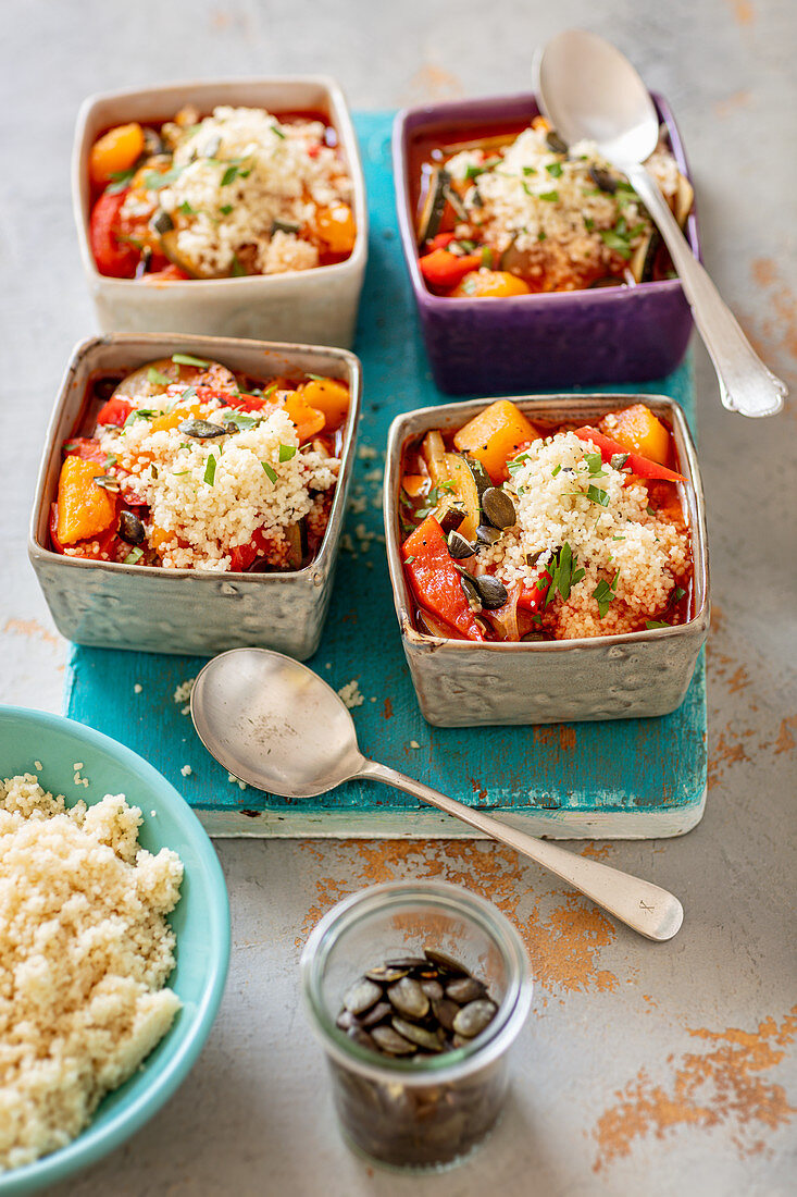 Gemüsegulasch mit Couscous