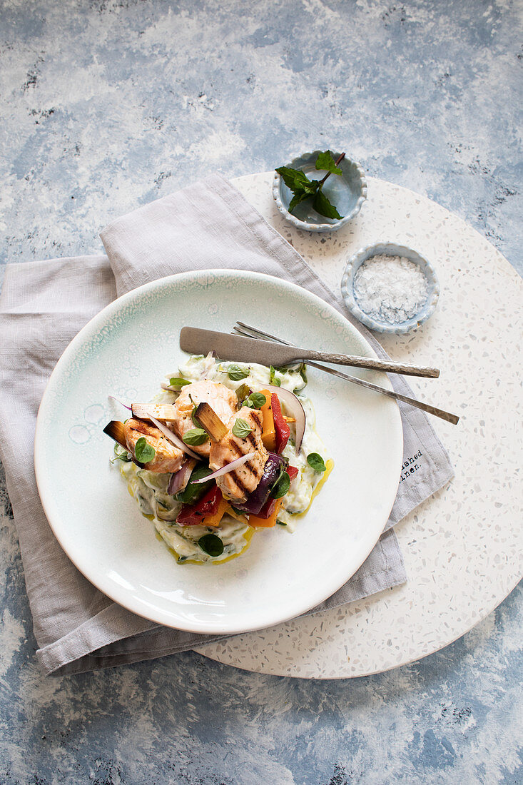 Grilled salmon with vegetables