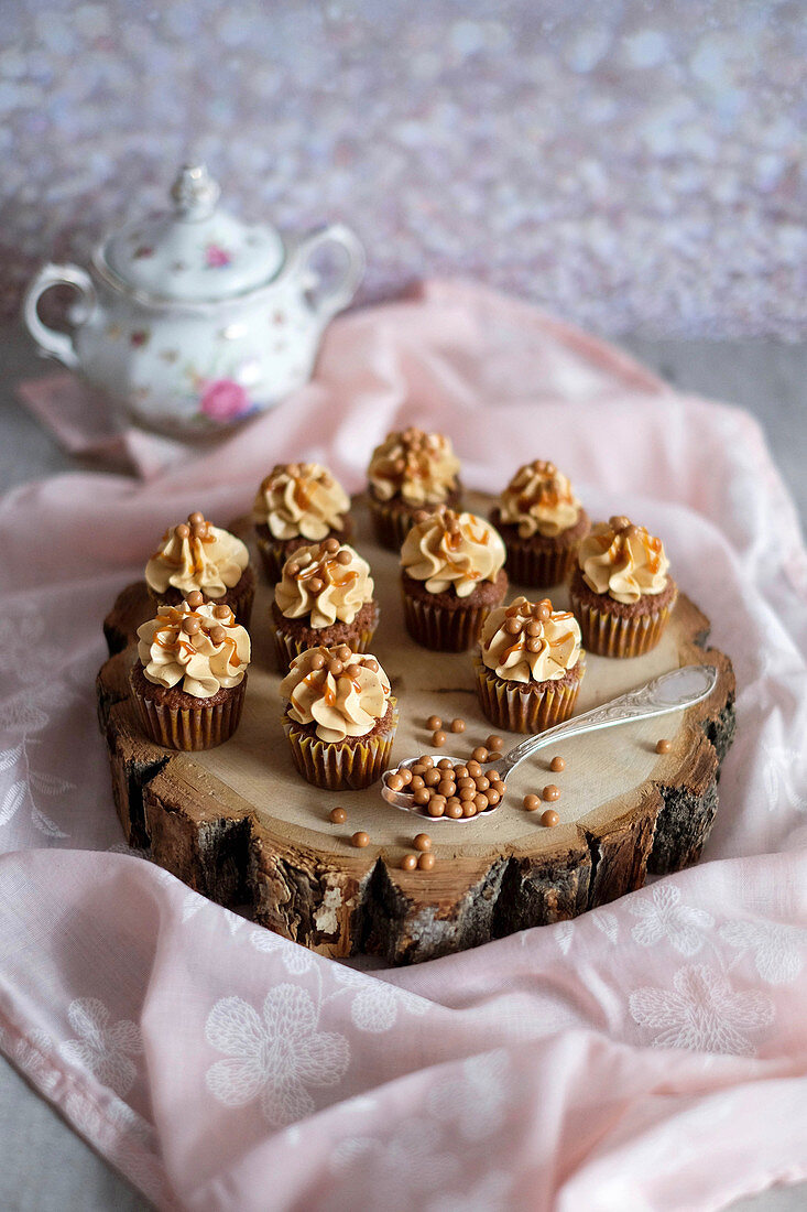 Mini caramel cupcakes