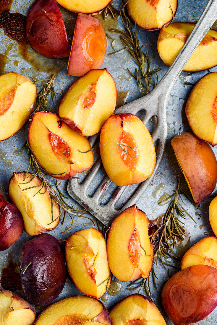 Roasted peaches