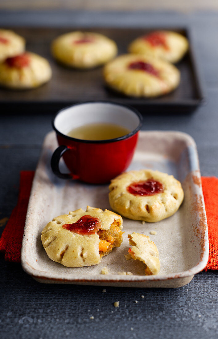 Chrysanthemem Shaped Pastries