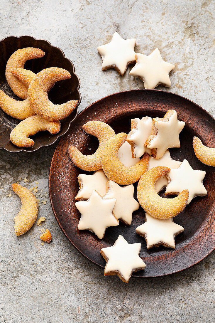 Cinnamon stars and vanilla crescent biscuits