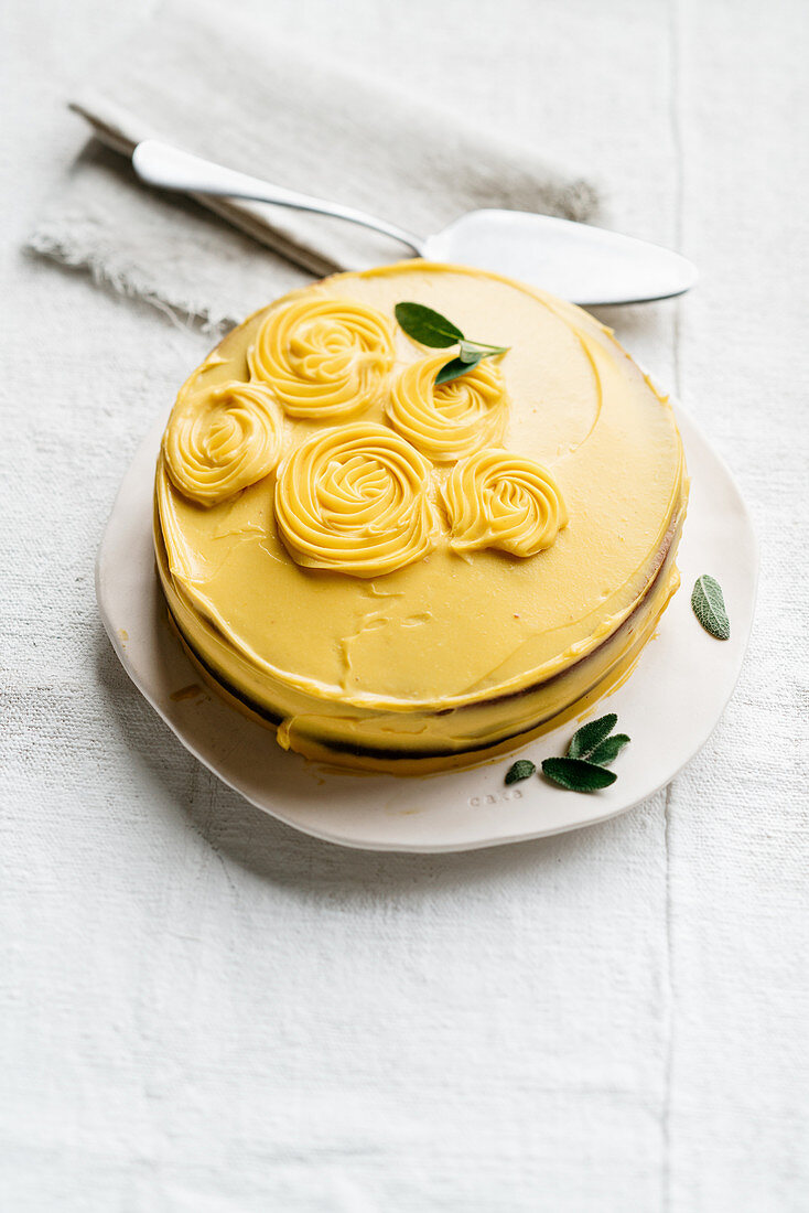 Kastanienkuchen mit Kürbis-Buttercreme