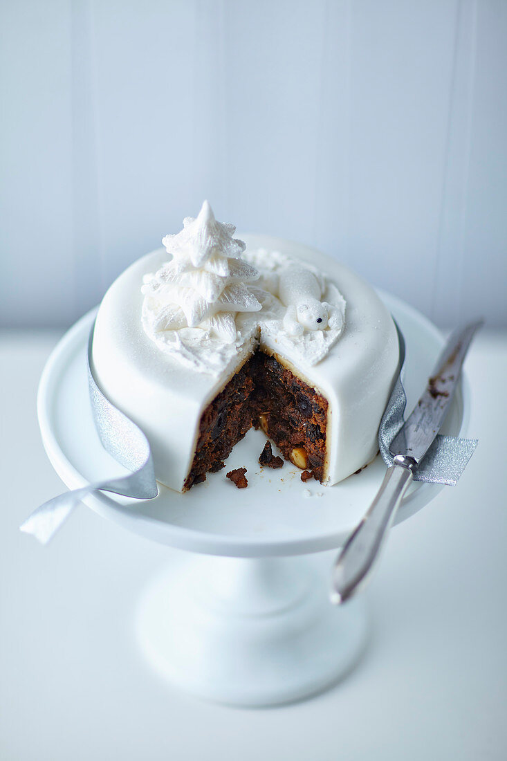 Christmas iced cake