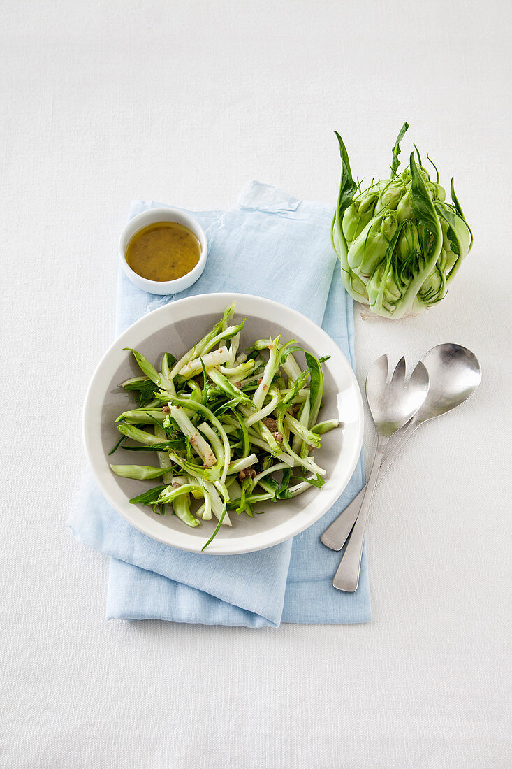 Puntarelle - italienische Chicoreesorte