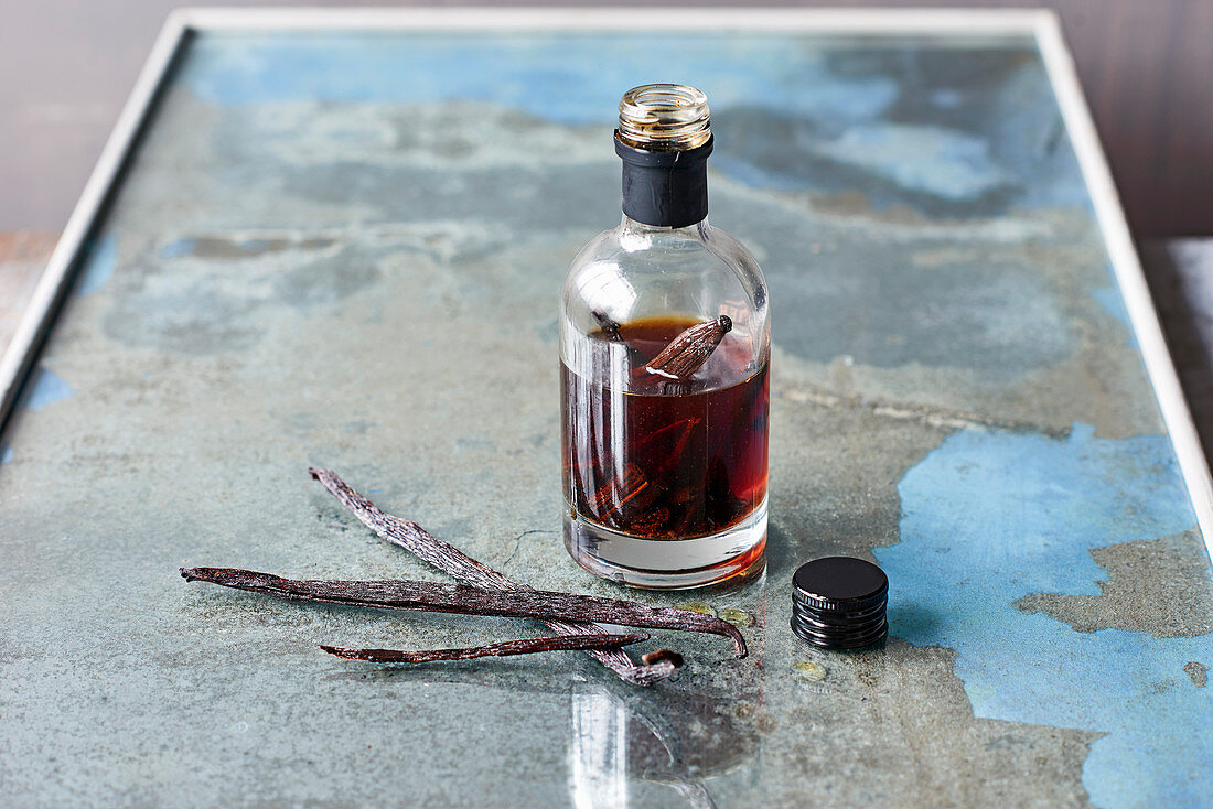 Homemade vanilla extract