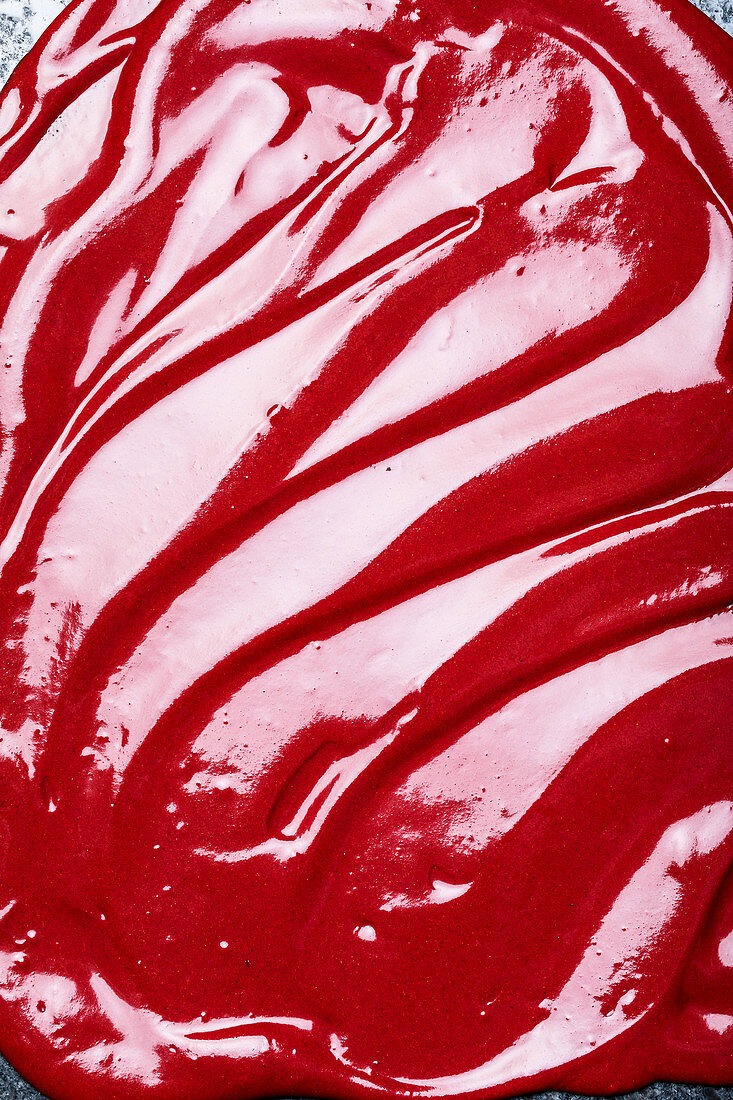 Red fruit frosting
