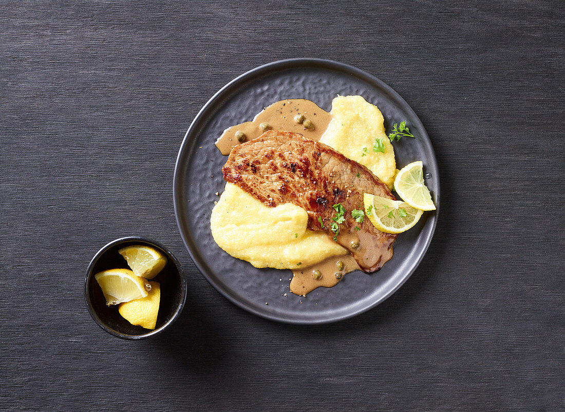 Kalbsschnitzel in Zitronensauce