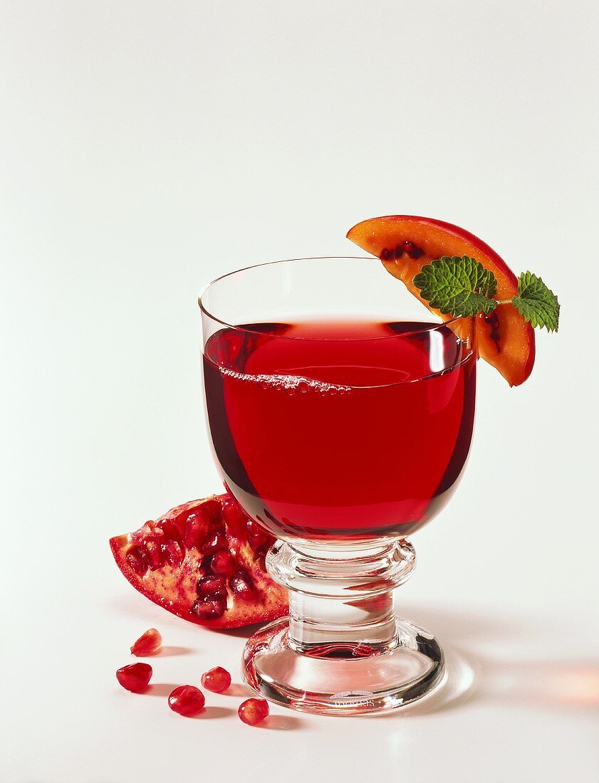 Pomegranate juice with tamarillo