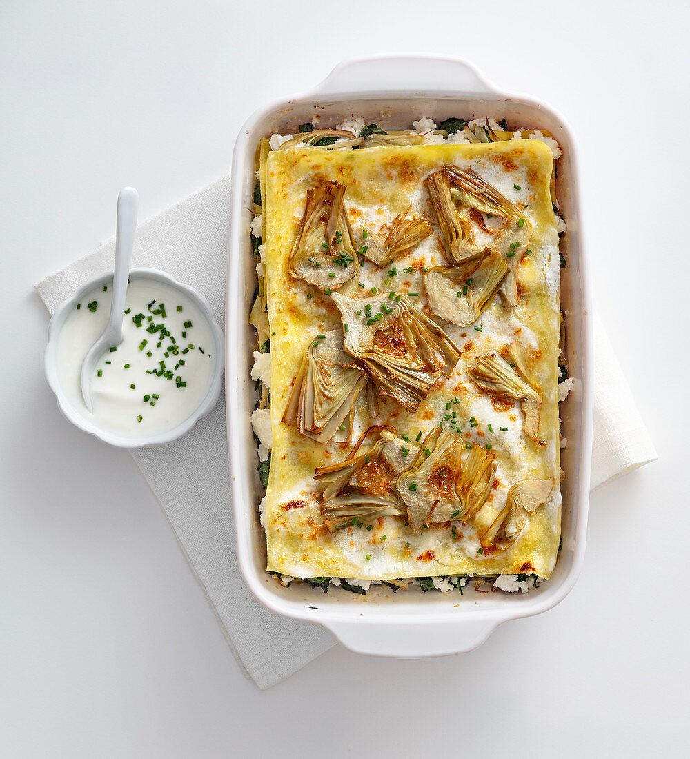 Artichoke lasagne with herbs and goat's cheese