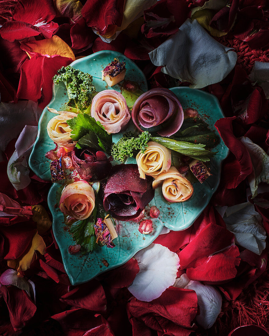 Flowers carved from vegetables