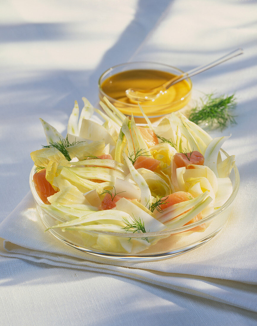 Fennel salad with salmon