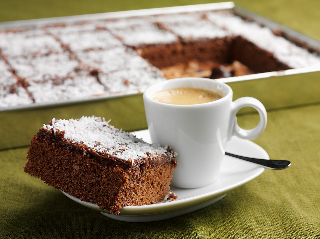 Kärleksmums (Swedish chocolate-coconut slices) with espresso