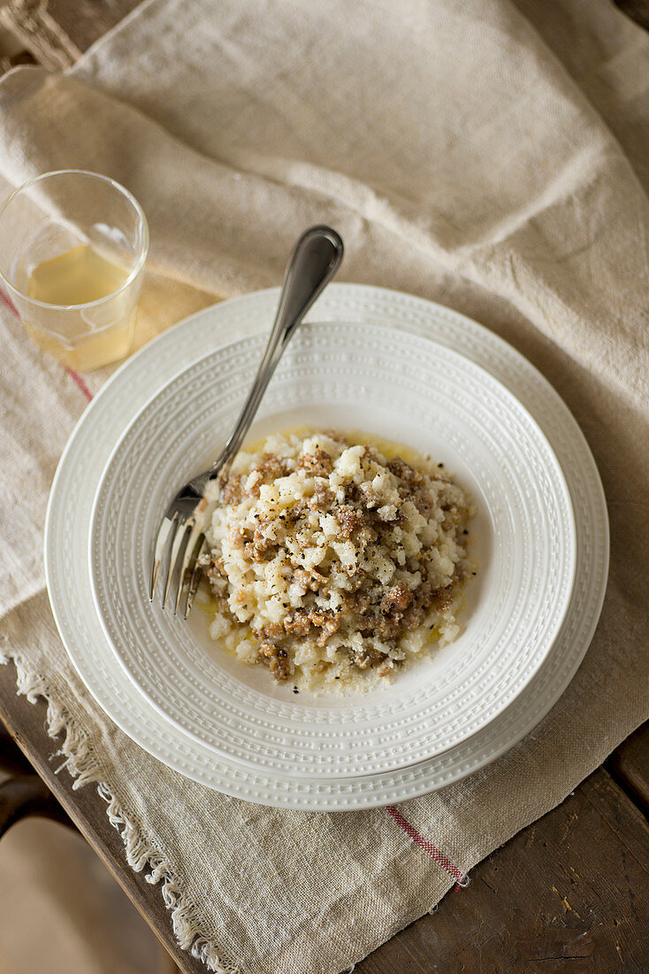 Risotto alla Villimpentese (Risotto mit Schweinefleisch, Italien)