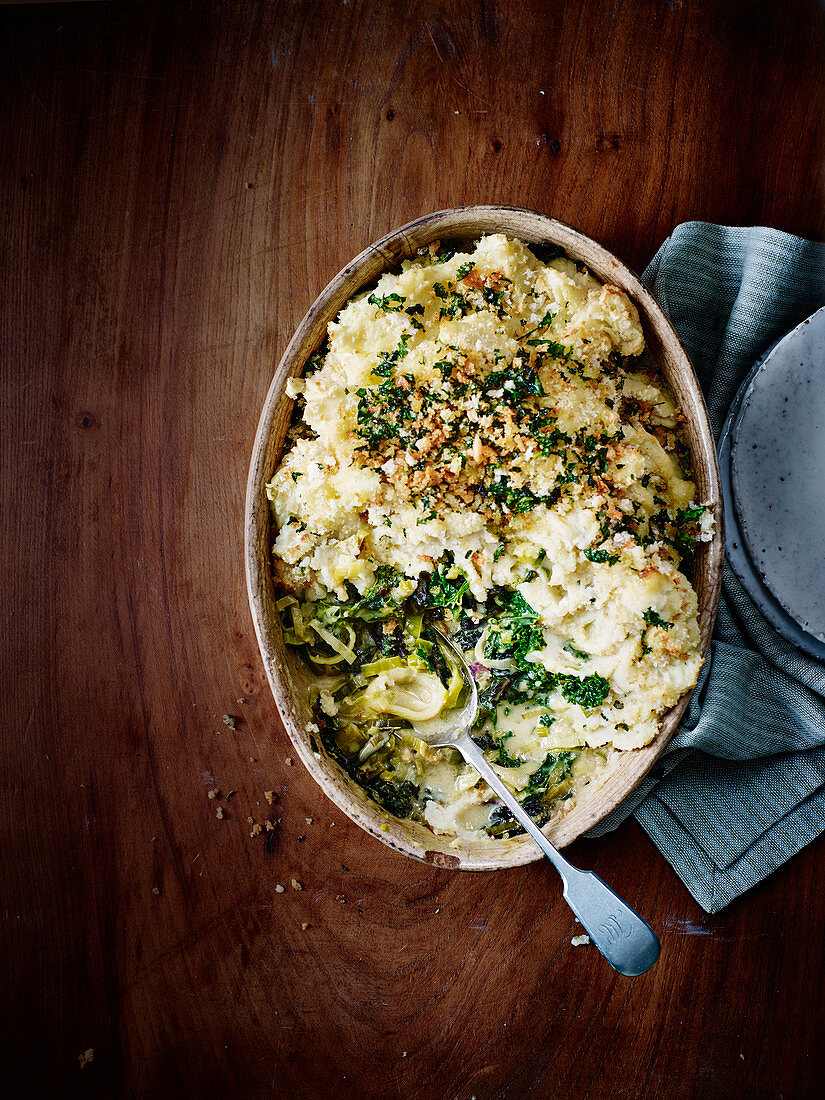 Vegan kale and coconut hotpot