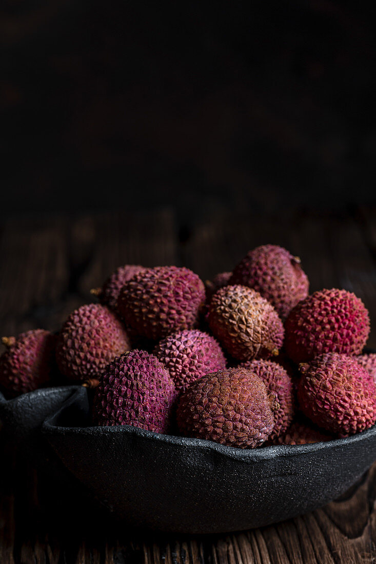 Lychees in a ceramic bowl