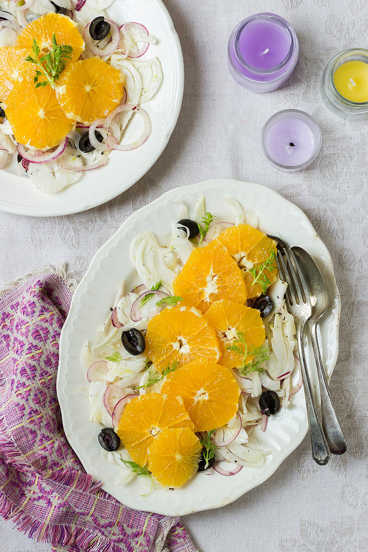 Fennel, orange salad with blach olives and red onion