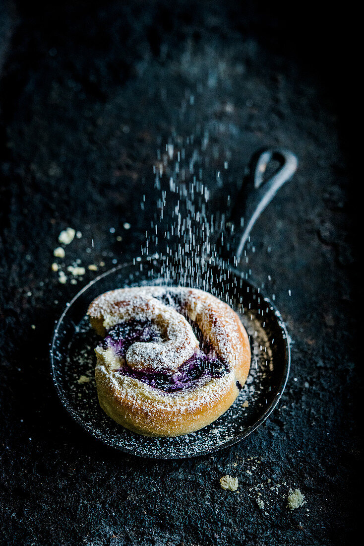 Blueberry bun