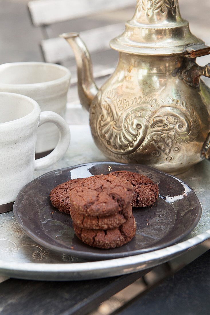 Cookies mit dunkler Schokolade und Fleur de Sel zum Tee