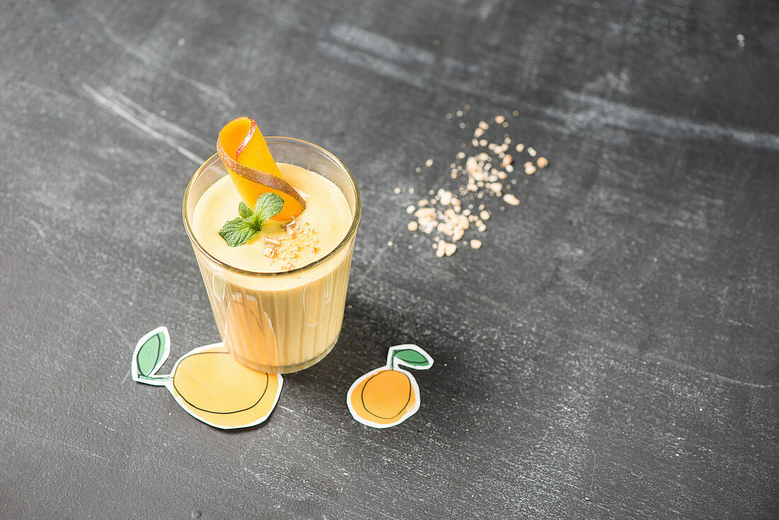 Mangosmoothie im Glas