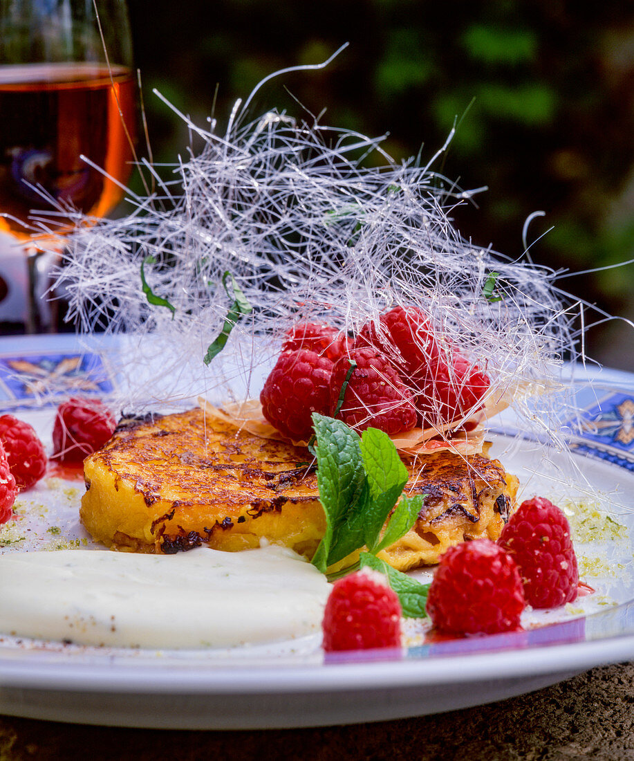 Pain Perdu mit Himbeeren