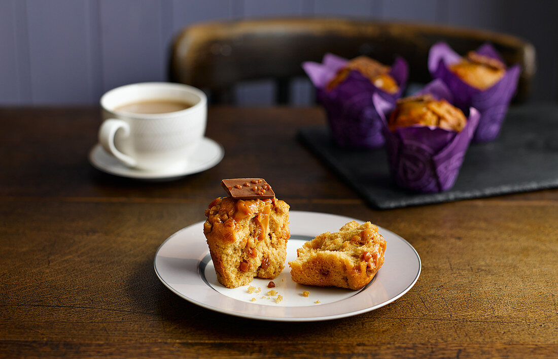 Caramel muffins served with coffee