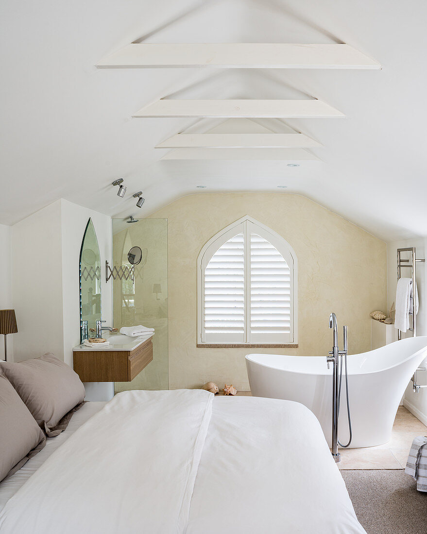 Elegant attic bedroom with ensuite bathroom