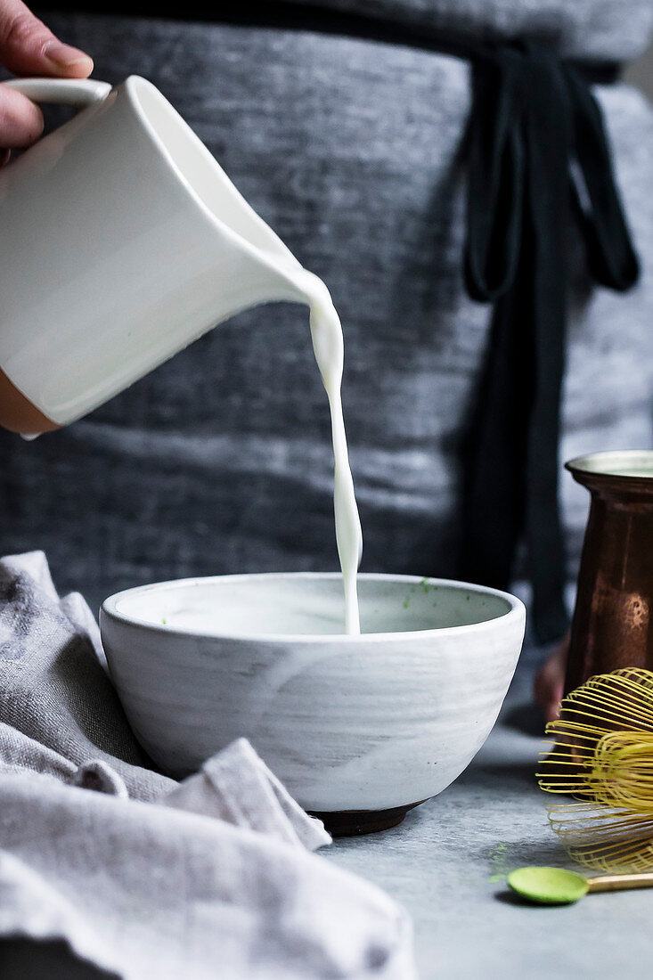 Matcha-Latte zubereiten