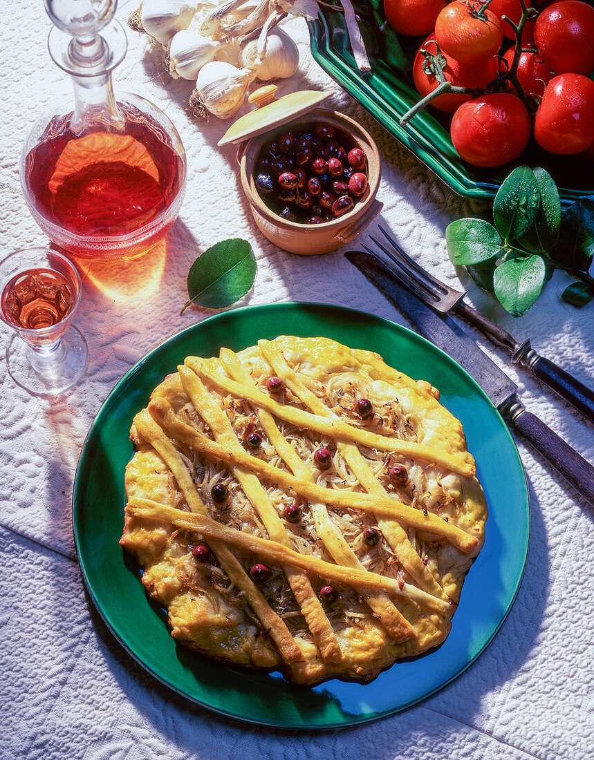 Pissaladière (Zwiebelkuchen mit Sardellen, Frankreich)