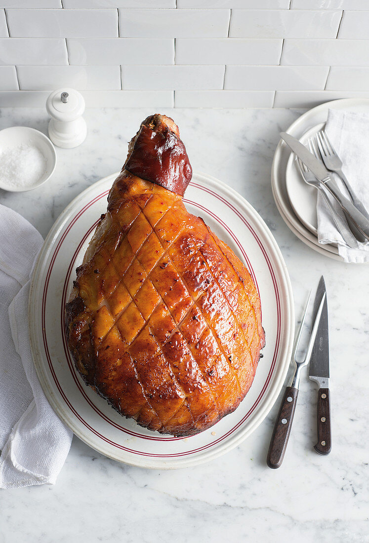 Glazed Christmas ham