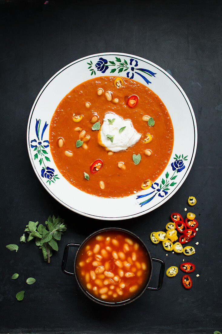 Tomato soup with beans and chilli