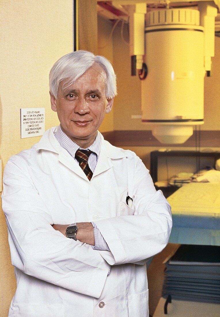 Dr Rodolfo Llinas, MEG brain scan researcher
