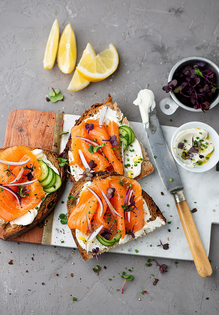Sandwiches with cream cheese and smoked salmon
