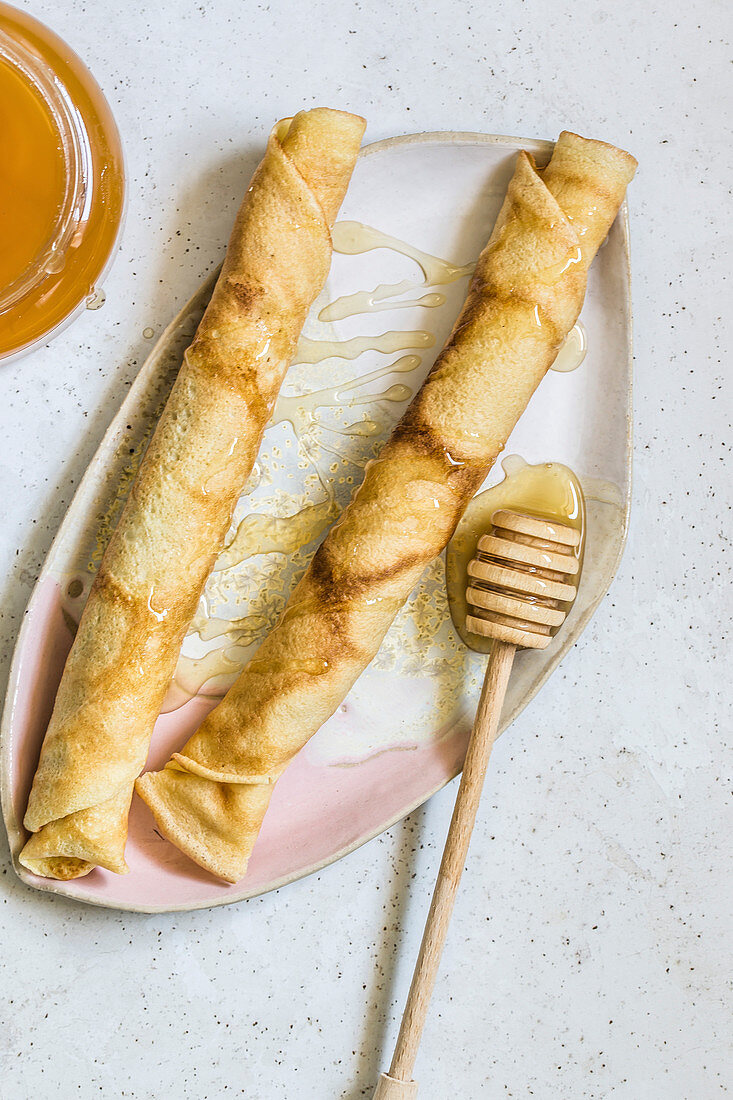 Crepes with honey