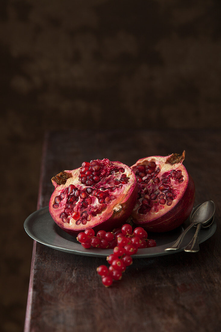 Pomegranate and red currants