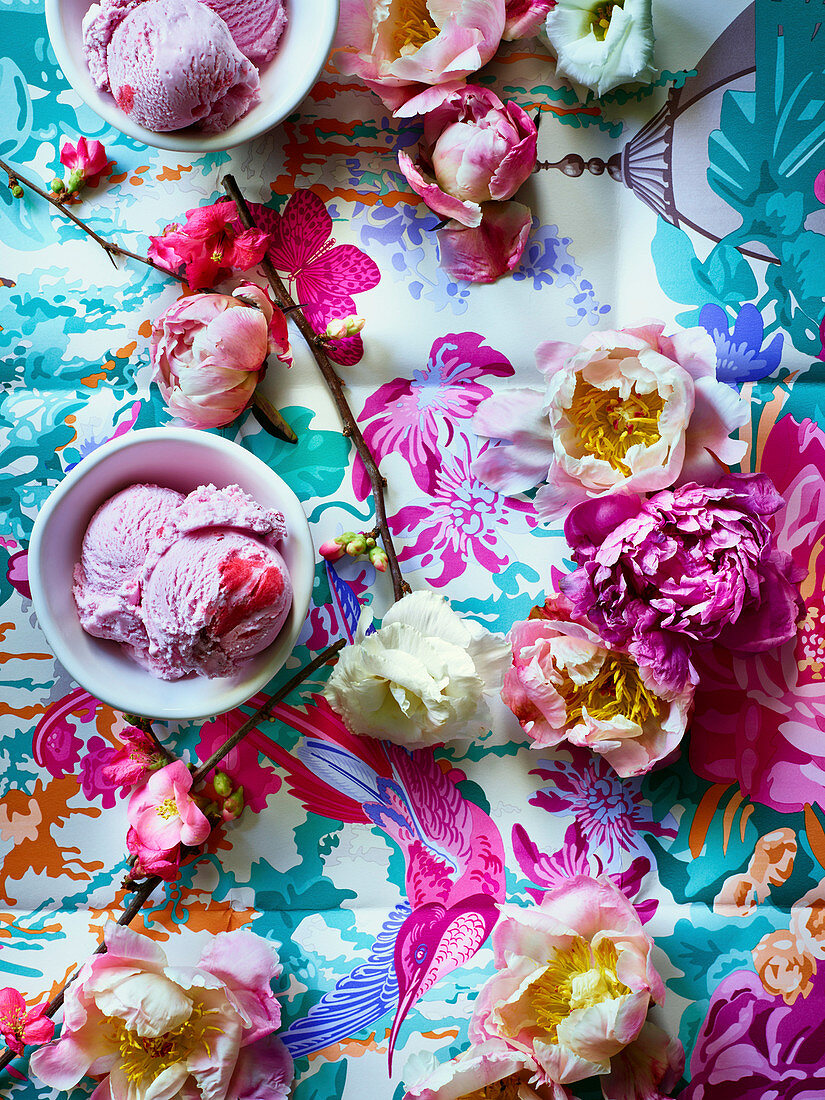 Strawberry Ice Cream with flowers