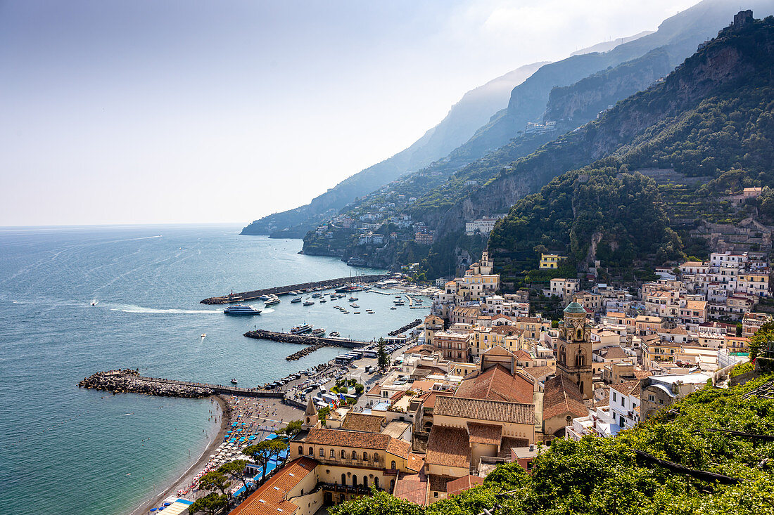 Blick auf Amalfi, Kampanien, Italien