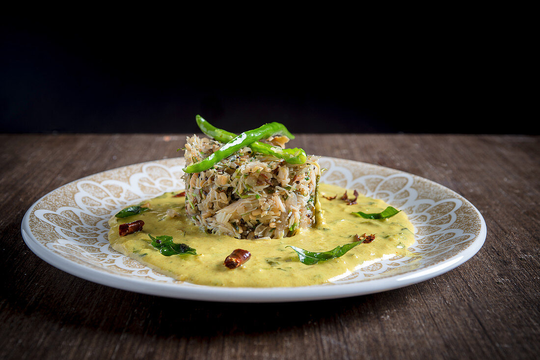 Stir Fried Crab Tian with Coconut Curry Sauce