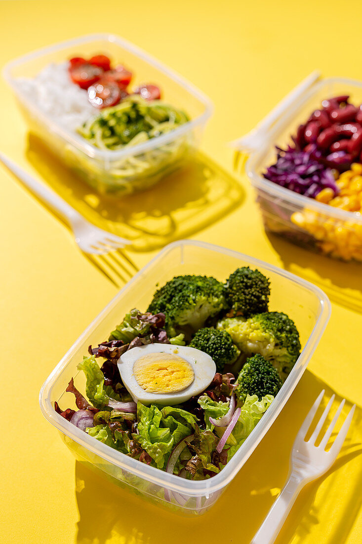 Homemade food in lunch boxes with healthy vegetable